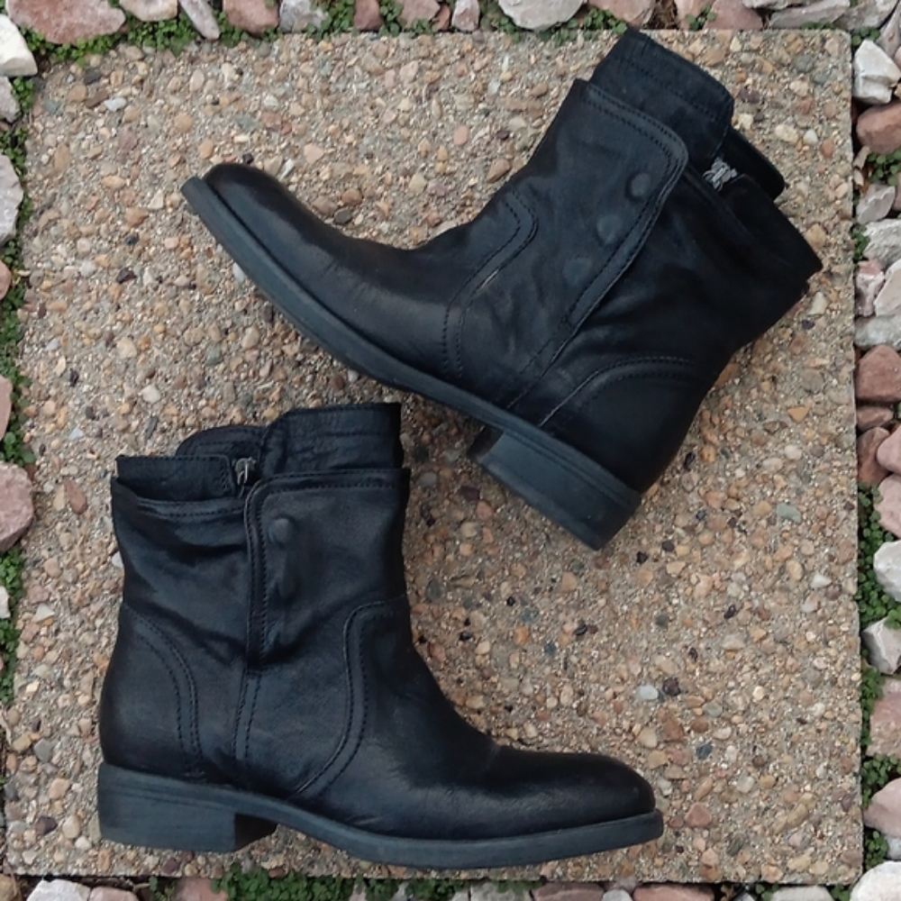 Vera Wang Ozita black leather boots women's sz 10 - Picture 5 of 12